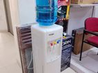 WATER DISPENSER