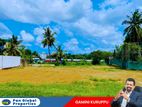 Water Front Land For Sale in Pelawatta