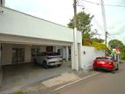 Welcome to your DREAM VILLA in TALAWATHUGODA