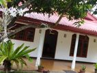 Weligama : 3BR (15.9P) House for Sale in Kapparathota