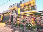 Well Architecture Modern Design Luxurious Three-storey House For Sale