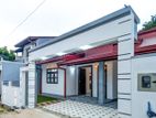 Well Build Brand New House Sale Athurugiriya