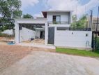 Well Build Super House Sale Athurugiriya