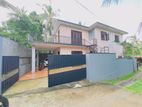 Well Build Upstairs House Sale Malabe