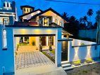 Well Confortable Living Perfectly Built Upstair House for Sale Negombo