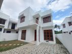 Well Maintain Solid House Is for Sale in Kiribathgoda