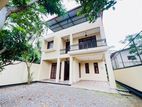 Well Maintained House Sale In Athurugiriya