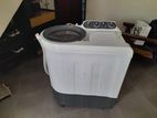 Whirlpool Semi Automatich Washing Machine