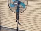 Wicks 18" Stand Fan