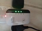 Wireless Wi-Fi Repeater / Signal Range Extender (300Mbps, UK Plug)