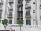 With Beautiful Garden: 3-Bed Luxury Independent Kitchen Access