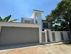 With Swimming Pool Brand New House for Sale in Piliyandala Town