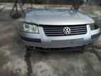 Wolks Wagen Passat B5 Front