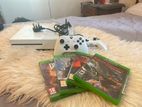 X Box One S 1 TB Bundle with 2 Controllers + Games