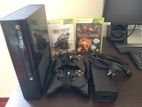 XBOX 360 E 500GB