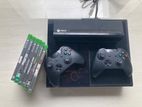 Xbox One – Mint Condition 2 Controllers + 6 Games Full Set