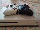 Xbox One S With 2 Controllers