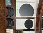 Xbox Series S and Games