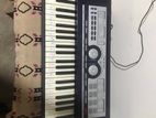 Electric Keyboard Y M 6100