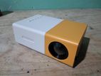 Y300 Mini Projector