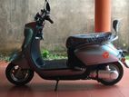 Yadea M6 2024