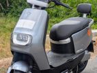 Yadea E8S 2024
