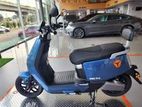 Yadea E8S E-Bike 2024