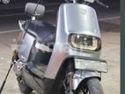 Yadea E8S Pro 2023