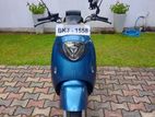 Yadea M6 Electric Scooter 2025
