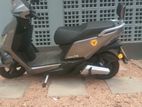 Yadea T5 2023