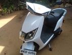 Yadea T5 2025