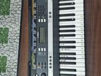Yamaha E243 Keyboard