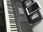 Yamaha PSR SX 700 Keyboard