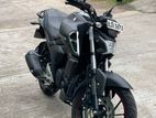 Yamaha Fzs V4 2025