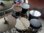 Yamaha Acoustic Drum Set