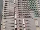 Yamaha audio mixser PM1200 Mixing