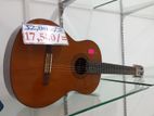 YAMAHA C40 BOX GUITAR
