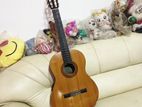 Yamaha C40 Classical Box Guitar