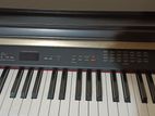 Yamaha CLP 120 Electric Piano