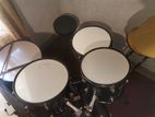 Yamaha Drum Set