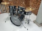 Yamaha - Drum Set