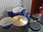 Yamaha Drum Set