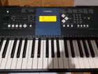 Yamaha E333 Keyboard