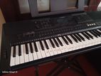Yamaha E453 Keyboard