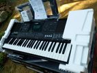 Yamaha E463 Keyboard