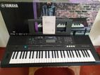 Yamaha e473 keybord