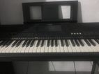 Yamaha Electronic Keyboard