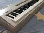 Yamaha Electronic P-60 Piano