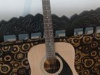 Yamaha F 310 Box Guitar