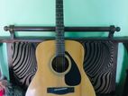 Yamaha F310 Guitar